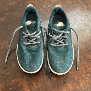 All birds wool shoes size 9